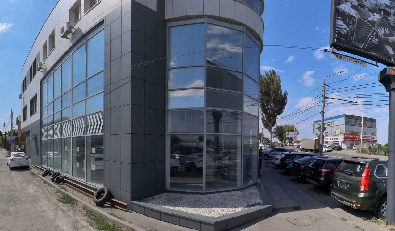  Автосалон «Аврора» в Ростове-на-Дону 